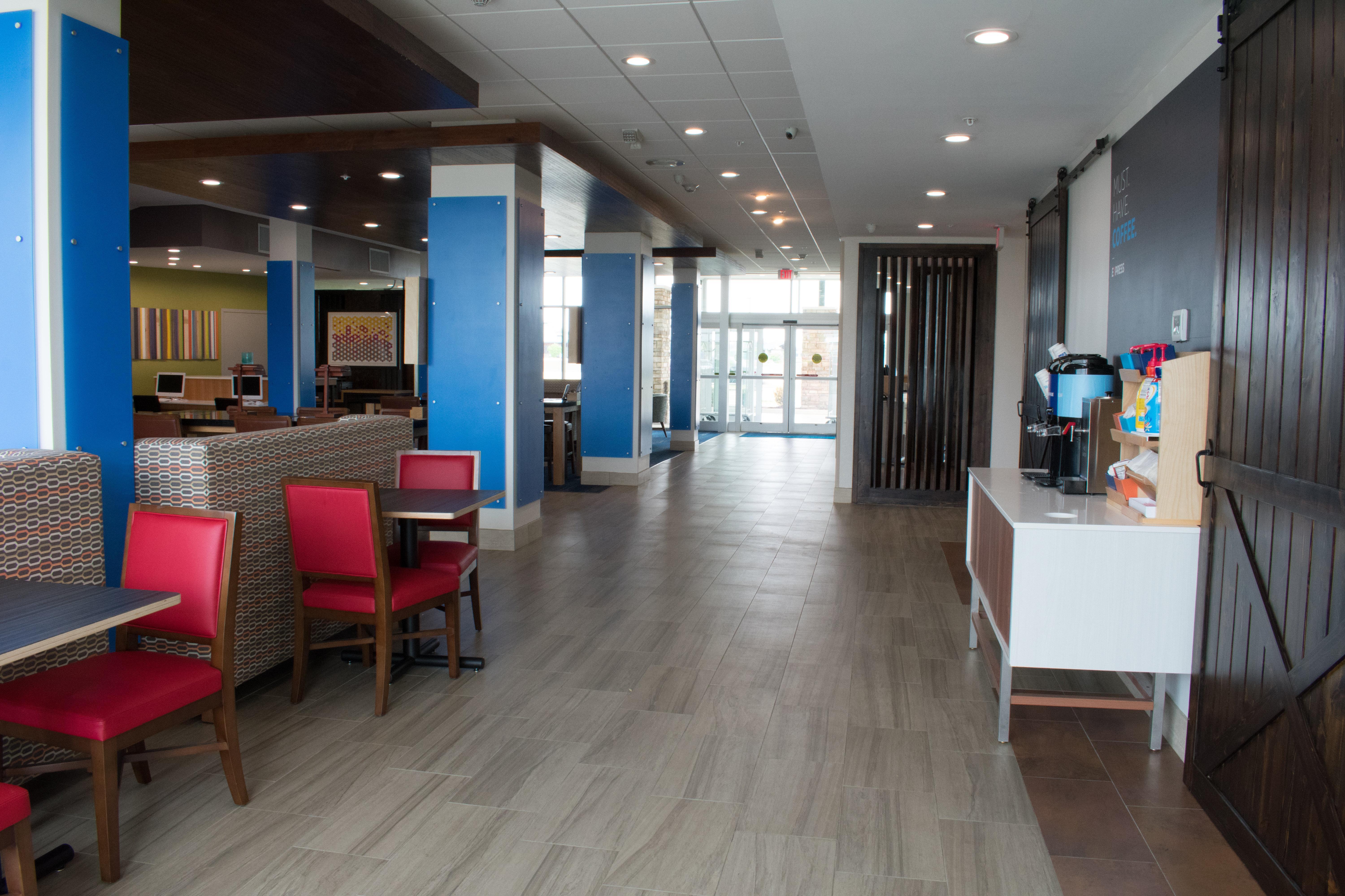 Holiday Inn Express & Suites West Memphis By Ihg Экстерьер фото