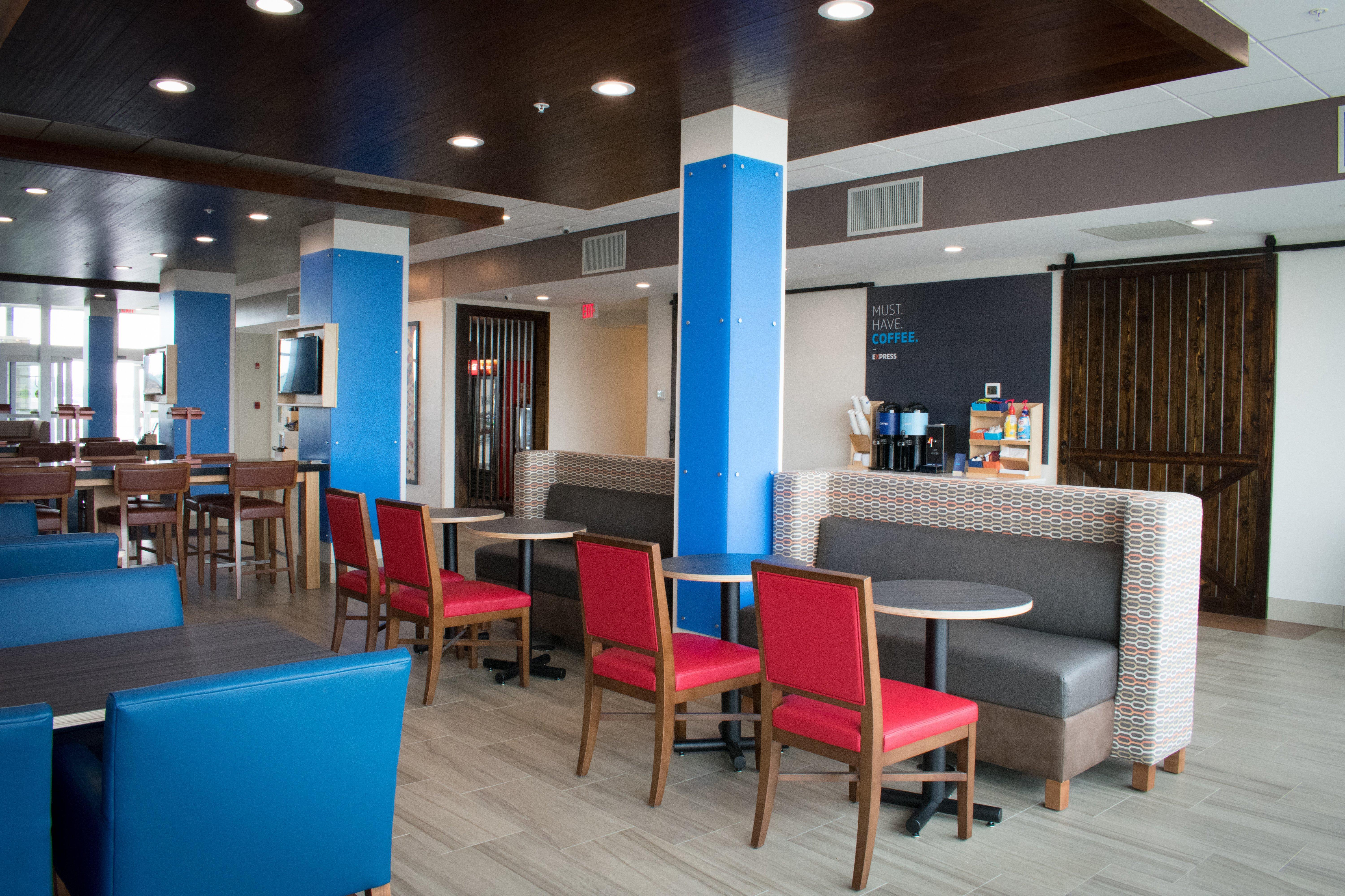 Holiday Inn Express & Suites West Memphis By Ihg Экстерьер фото