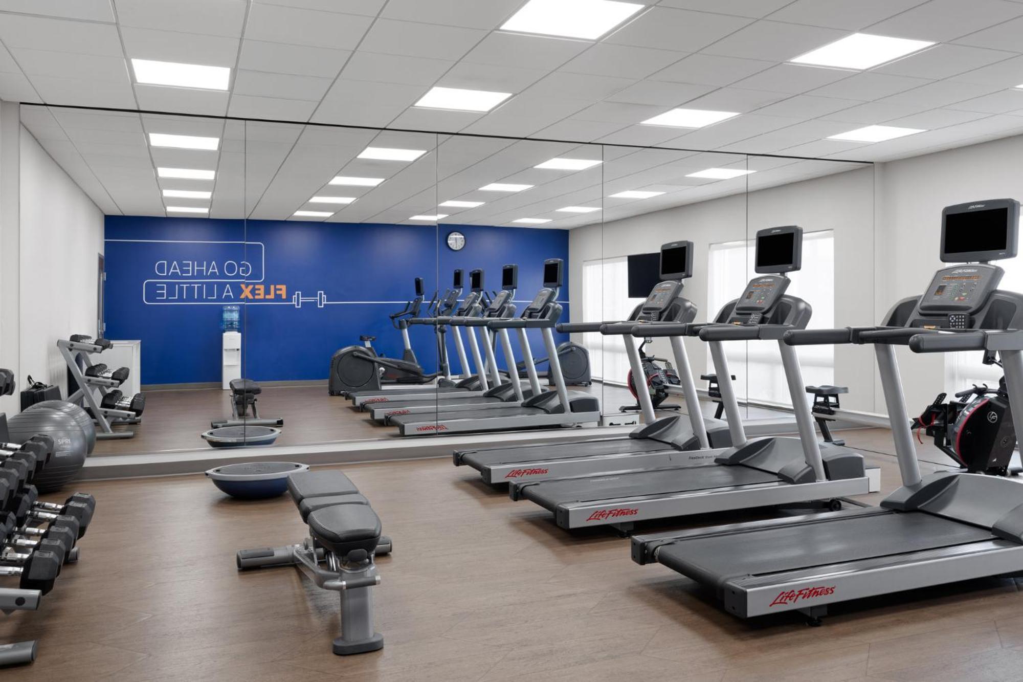 Holiday Inn Express & Suites West Memphis By Ihg Экстерьер фото