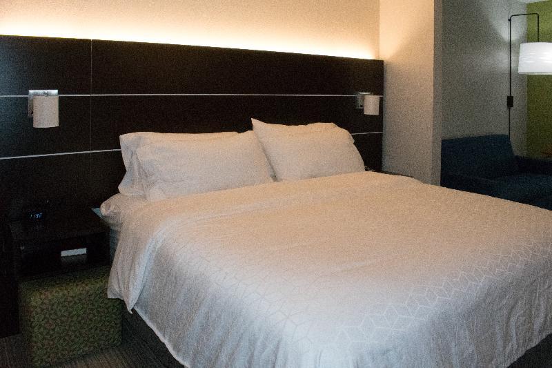 Holiday Inn Express & Suites West Memphis By Ihg Экстерьер фото